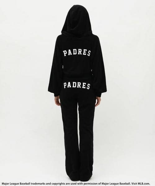 BACK TO THE FIELD（バック トゥー ザ フィールド）の「【MLB】コンパクトパイルセットアップ（ワンピース・レディース・ブラック/グリーン/ホワイト・FREE）」の22枚目の写真