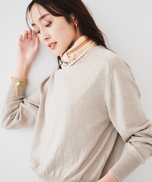 UNTITLED（アンタイトル）の「【アンサンブル可能/洗える】リネン混ベーシックニット（ニット/セーター・レディース・グリーン系/イエロー系その他/ベージュ/ネイビー・00/02/04/44/48）」の2枚目の写真