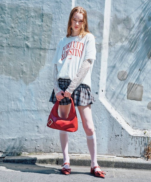 FOREVER 21（フォーエバー トゥエンティーワン）の「【2025SS】スタッズ2WAYミュール（パンプス・レディース・ブラック/レッド/レオパード・MEDIUM/LARGE）」の7枚目の写真