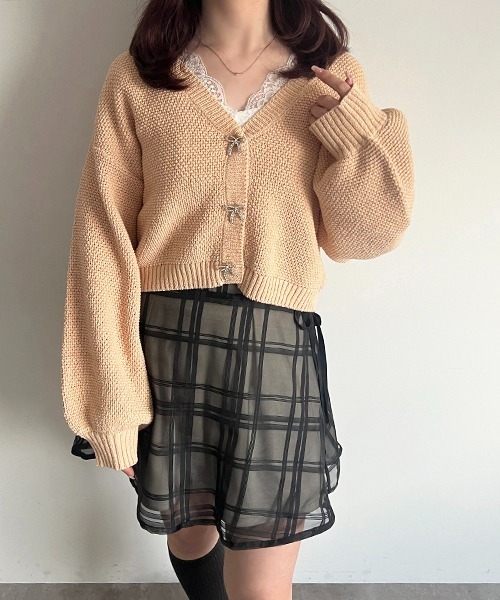 apres jour(アプレジュール)の「【6色展開】リボンボタンカラーカーディガン(カーディガン/ボレロ・レディース・ブルー/イエロー/オレンジ/ホワイト/グリーン/ピンク・X-LARGE/フリー)」の6枚目の写真
