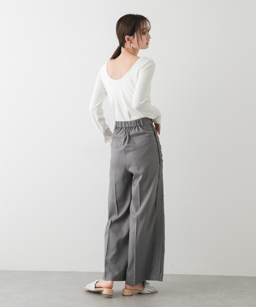 SENSE OF PLACE by URBAN RESEARCH（センスオブプレイスバイアーバンリサーチ）の「カップツキバックオープンリブトップ（Tシャツ/カットソー・レディース・ブラック/ホワイト/モカ・ONE）」の7枚目の写真