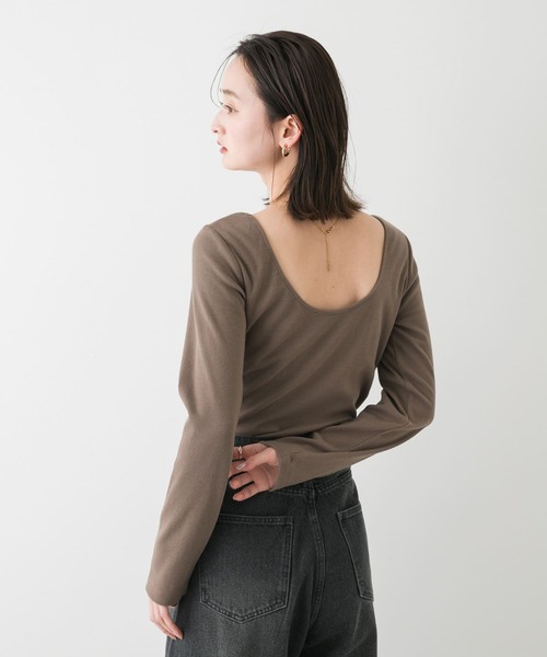 SENSE OF PLACE by URBAN RESEARCH（センスオブプレイスバイアーバンリサーチ）の「カップツキバックオープンリブトップ（Tシャツ/カットソー・レディース・ブラック/ホワイト/モカ・ONE）」の16枚目の写真