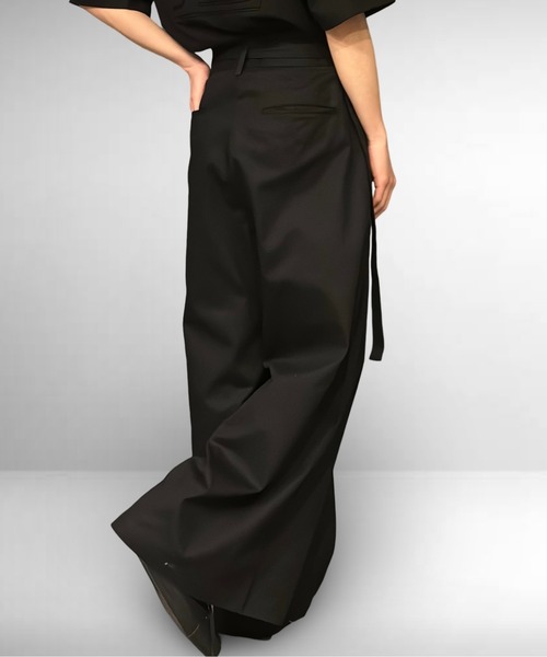 Burner（バーナー）の「ツータックハイウエストウルトラバギーパンツ（その他パンツ・メンズ・ダークネイビー/サンドベージュ/ライトブラウン/ブラック/カーキ/ダークベージュ/グレー/チャコールグレー・マルチサイズ）」の13枚目の写真