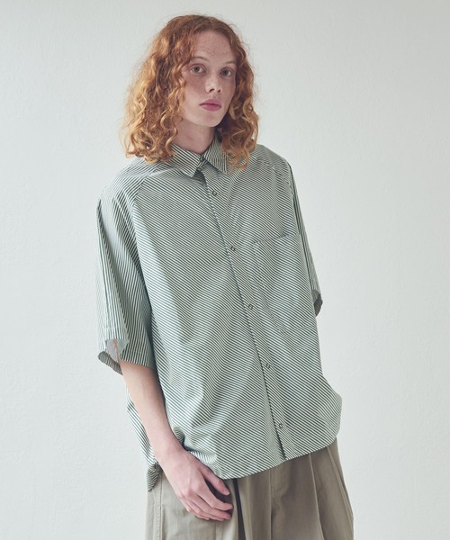 Kelen（ケレン）の「「KELEN MENS / ケレン メンズ」 バイアスビッグシャツ DOPEY（シャツ/ブラウス・メンズ・ブルー/イエロー/グリーン・38/40）」の2枚目の写真