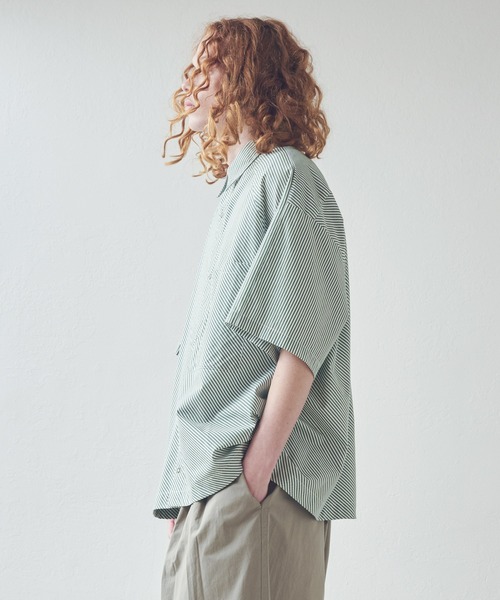 Kelen（ケレン）の「「KELEN MENS / ケレン メンズ」 バイアスビッグシャツ DOPEY（シャツ/ブラウス・メンズ・ブルー/イエロー/グリーン・38/40）」の6枚目の写真