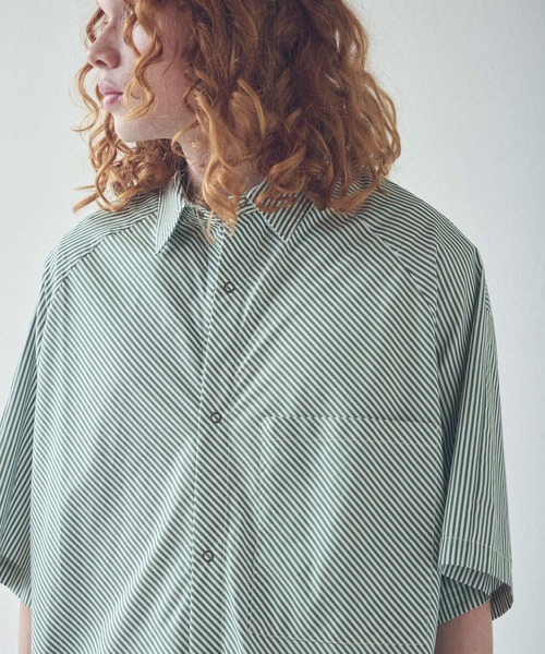 Kelen（ケレン）の「「KELEN MENS / ケレン メンズ」 バイアスビッグシャツ DOPEY（シャツ/ブラウス・メンズ・ブルー/イエロー/グリーン・38/40）」の7枚目の写真