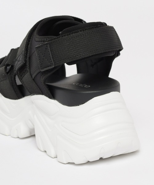 Honeys(ハニーズ)の「厚底スポーツサンダル(サンダル・レディース・ブラック×ホワイト/ブラック/ホワイト・LL/S/M/L)」の22枚目の写真