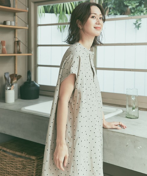 URBAN RESEARCH DOORS（アーバンリサーチドアーズ）の「リネンドットフレアワンピース（ワンピース・レディース・ブラック/ナチュラル・MEDIUM）」の6枚目の写真