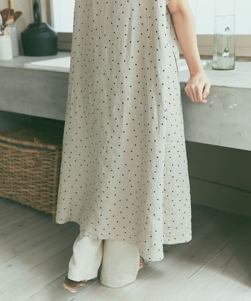 URBAN RESEARCH DOORS（アーバンリサーチドアーズ）の「リネンドットフレアワンピース（ワンピース・レディース・ブラック/ナチュラル・MEDIUM）」の8枚目の写真
