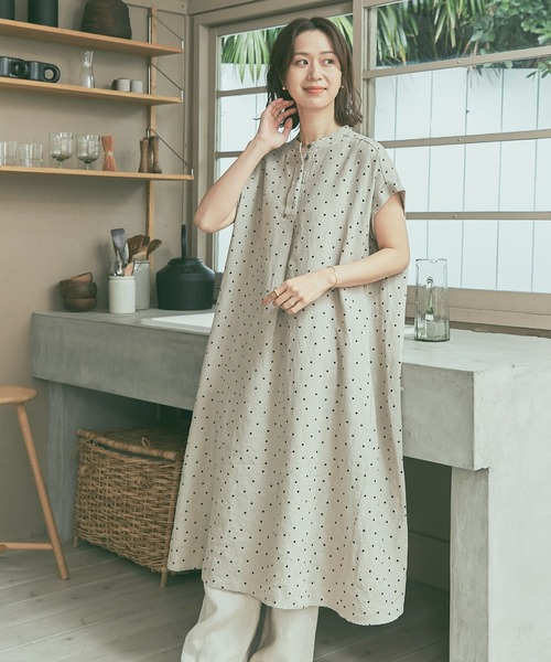 URBAN RESEARCH DOORS（アーバンリサーチドアーズ）の「リネンドットフレアワンピース（ワンピース・レディース・ブラック/ナチュラル・MEDIUM）」の9枚目の写真