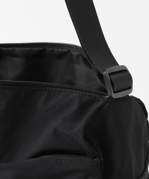 SENSE OF PLACE by URBAN RESEARCH（センスオブプレイスバイアーバンリサーチ）の「ナイロンショルダーバッグ（ショルダーバッグ・メンズ・ブラック/ライトベージュ/グレー・ONE）」の5枚目の写真