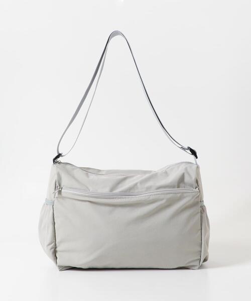 SENSE OF PLACE by URBAN RESEARCH（センスオブプレイスバイアーバンリサーチ）の「ナイロンショルダーバッグ（ショルダーバッグ・メンズ・ブラック/ライトベージュ/グレー・ONE）」の15枚目の写真
