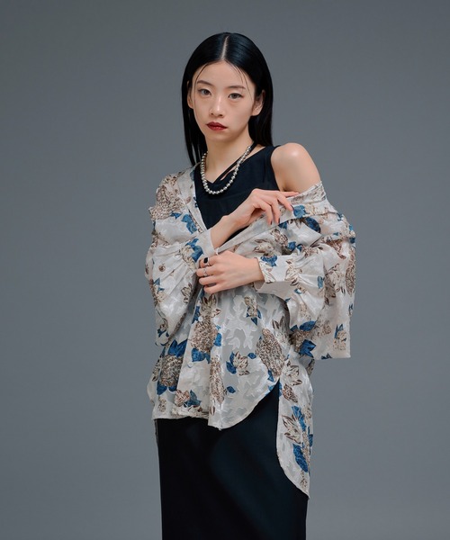 Ellno de Mavie(エルノデメヴィ)の「オパールシアールーズシャツ(シャツ/ブラウス・レディース・ブラック/オフホワイト・FREE)」の17枚目の写真