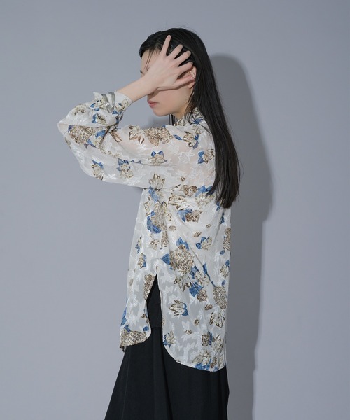 Ellno de Mavie(エルノデメヴィ)の「オパールシアールーズシャツ(シャツ/ブラウス・レディース・ブラック/オフホワイト・FREE)」の5枚目の写真