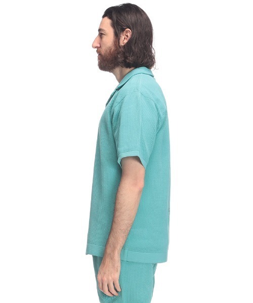 1piu1uguale3 RELAX（ウノピュウノウグァーレトレリラックス）の「1PIU1UGUALE3 RELAX (ウノ ピュ ウノ ウグァーレ トレ リラックス) メッシュニット オープンカラー 半袖 シャツ（シャツ/ブラウス・メンズ・ブラック/サックスブルー・S/M/L/LL）」の8枚目の写真