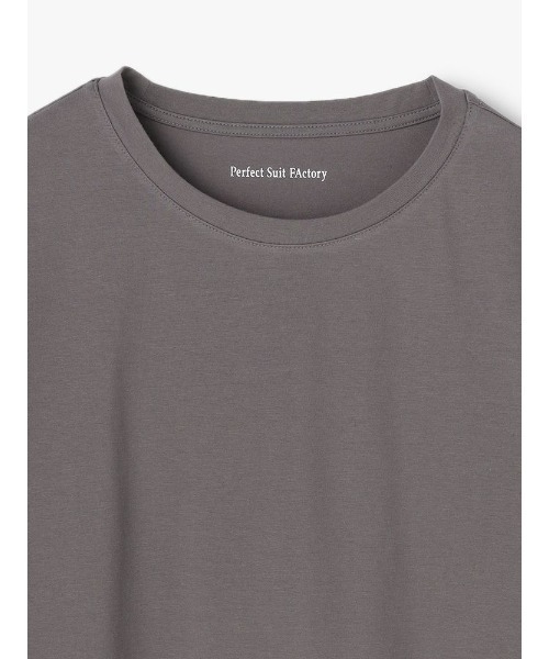 Perfect Suit FActory(パーフェクトスーツファクトリー)の「アーバンベーシックTシャツ クルーネック半袖 ホワイト/ブラック/グレー/ネイビー(Tシャツ/カットソー・メンズ・ネイビー/ブラック/ホワイト/チャコールグレー・M/L/LL)」の18枚目の写真