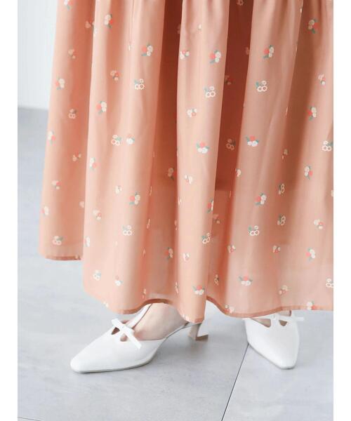 Te chichi TERRASSE（テチチテラス）の「【日比谷花壇コラボ】プリントシャーリングスカート（セットアップ可）（スカート・レディース・オフホワイト/ネイビー/キャメル・F）」の15枚目の写真