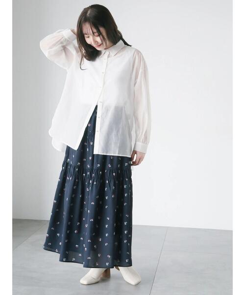 Te chichi TERRASSE（テチチテラス）の「【日比谷花壇コラボ】プリントシャーリングスカート（セットアップ可）（スカート・レディース・オフホワイト/ネイビー/キャメル・F）」の16枚目の写真