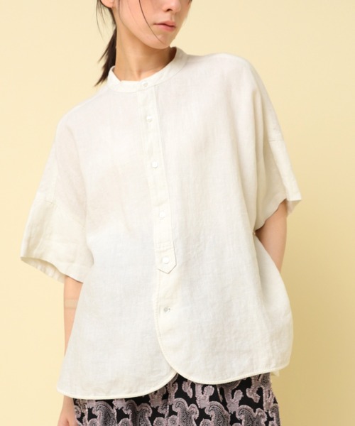 RNA-N（アールエヌエーエヌ）の「B2868 ハーフスリーブフレンチリネンシャツ（シャツ/ブラウス・レディース・オフホワイト/ブルー/スミクロ/グレー/レッド/ブラック/ダークブラウン/グリーン・FREE）」の2枚目の写真
