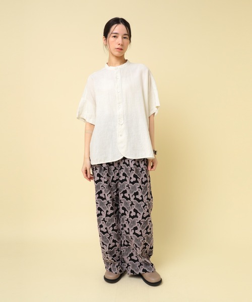 RNA-N（アールエヌエーエヌ）の「B2868 ハーフスリーブフレンチリネンシャツ（シャツ/ブラウス・レディース・オフホワイト/ブルー/スミクロ/グレー/レッド/ブラック/ダークブラウン/グリーン・FREE）」の21枚目の写真