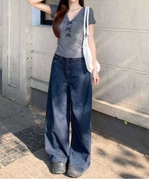 LADY LIKE(レディライク)の「リボンレースV開きトップス(Tシャツ/カットソー・レディース・グレー/ホワイト・M)」の10枚目の写真