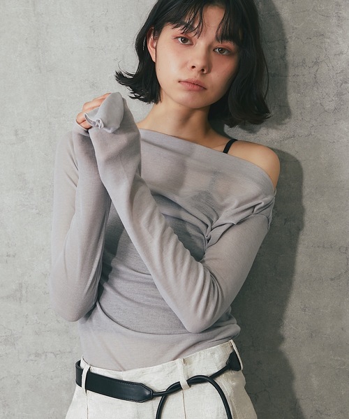 ANOTHER S（アナザーエス）の「シアーリブオフショルダートップス（Tシャツ/カットソー・レディース・グレー/ホワイト/ブラック・FREE）」の4枚目の写真