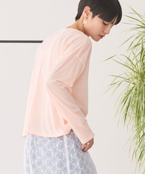 AMERICAN HOLIC(アメリカンホリック)の「バック切替シアー長袖トップス(Tシャツ/カットソー・レディース・オフホワイト/チャコールグレー/その他12・FREE)」の16枚目の写真