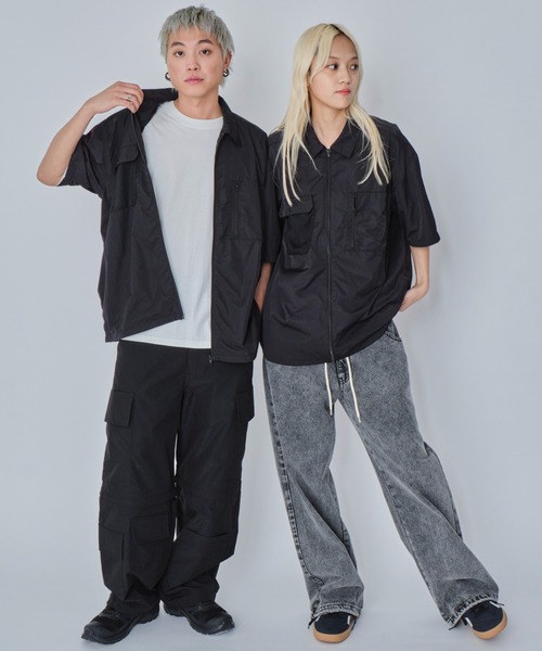 WEGO(ウィゴー)の「WEGO/ナイロンメッシュZIPシャツ(シャツ/ブラウス・メンズ・ブラック・MEDIUM/LARGE)」の2枚目の写真