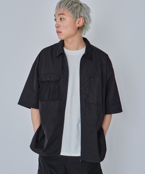 WEGO(ウィゴー)の「WEGO/ナイロンメッシュZIPシャツ(シャツ/ブラウス・メンズ・ブラック・MEDIUM/LARGE)」の9枚目の写真