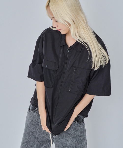 WEGO(ウィゴー)の「WEGO/ナイロンメッシュZIPシャツ(シャツ/ブラウス・メンズ・ブラック・MEDIUM/LARGE)」の15枚目の写真