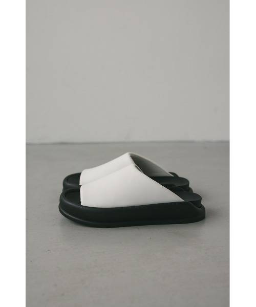 STYLEMIXER(スタイルミキサー)の「インソールフラットサンダル(サンダル・レディース・ホワイト/ブラック・SMALL/MEDIUM/LARGE)」の6枚目の写真