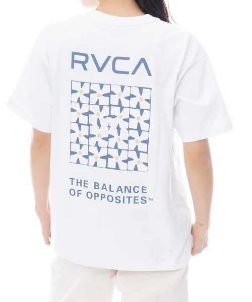 RVCA(ルーカ)の「【RVCA/ルーカ】 25SS DAISY VA BOX LOGO LOOSE FIT SS TEE/半袖バックプリントロゴTシャツ(Tシャツ/カットソー・レディース・ブラック/ホワイト・SMALL/MEDIUM)」の9枚目の写真
