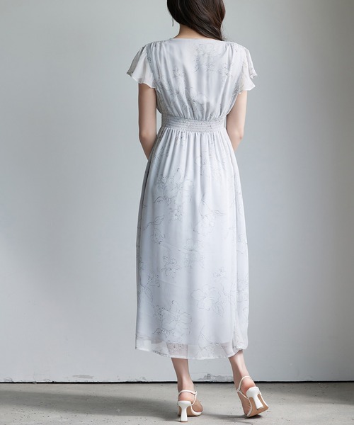 SAISON DE PAPILLON(セゾンドパピヨン)の「ふんわり花柄シフォンロングワンピース(ワンピース・レディース・グレー/オレンジ・L/M/S)」の6枚目の写真