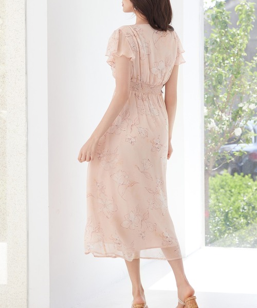 SAISON DE PAPILLON(セゾンドパピヨン)の「ふんわり花柄シフォンロングワンピース(ワンピース・レディース・グレー/オレンジ・L/M/S)」の17枚目の写真