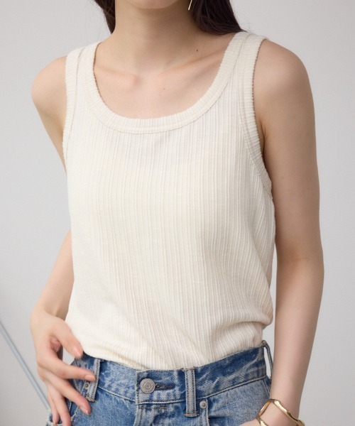 AZUL by moussy（アズールバイマウジー）の「2WAYリブタンクトップ（タンクトップ・レディース・レッド/アイボリー/ブラック/グレー・FREE）」の2枚目の写真