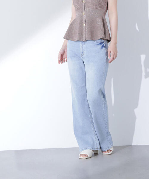 NATURAL BEAUTY BASIC（ナチュラルビューティーベーシック）の「◇デニムフレアパンツ（デニムパンツ・レディース・ブルー系その他2/ネイビー・SMALL/MEDIUM/P/S）」の8枚目の写真