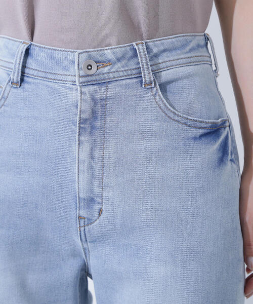 NATURAL BEAUTY BASIC（ナチュラルビューティーベーシック）の「◇デニムフレアパンツ（デニムパンツ・レディース・ブルー系その他2/ネイビー・SMALL/MEDIUM/P/S）」の12枚目の写真