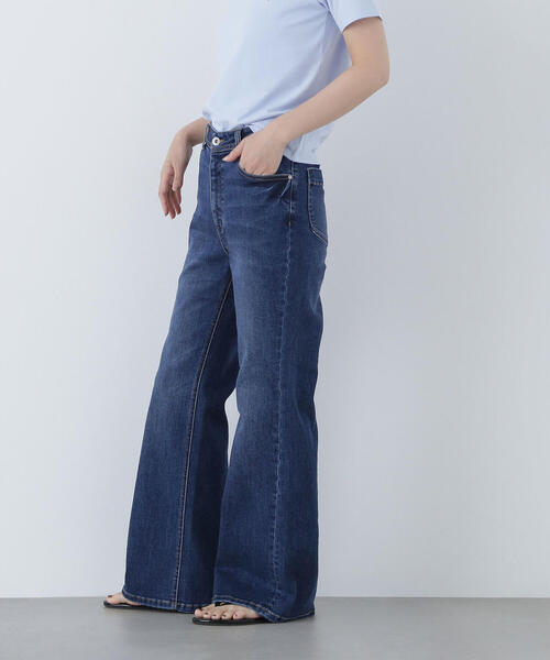 NATURAL BEAUTY BASIC（ナチュラルビューティーベーシック）の「◇デニムフレアパンツ（デニムパンツ・レディース・ブルー系その他2/ネイビー・SMALL/MEDIUM/P/S）」の18枚目の写真