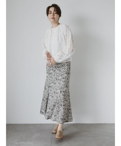 Te chichi CLASSIC（テチチクラシック）の「【DEVEAUX】ボタニカルプリントスカート（セットアップ可）《2025summer catalog item》（スカート・レディース・ベージュ・F）」の4枚目の写真