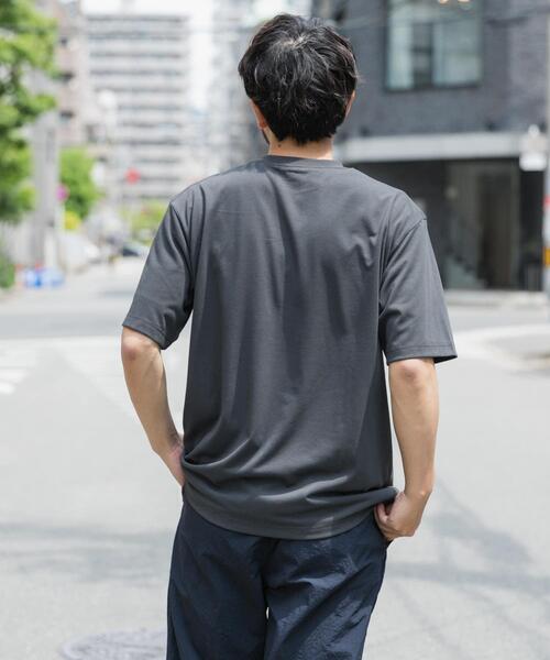 EKAL(エカル)の「『UR TECH ひやサラクール』 ロゴプリントポケットTシャツ(Tシャツ/カットソー・メンズ・ホワイト/グレー・MEDIUM/LARGE)」の16枚目の写真