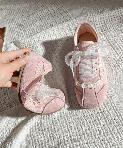 shoes365(シューズスリーシックスファイヴ)の「レースリボンスニーカー(スニーカー・レディース・ピンク/オフホワイト/シルバー/イエロー・23.5cm/24.5cm/23.0cm/24.0cm/25.0cm/22.5cm)」の9枚目の写真