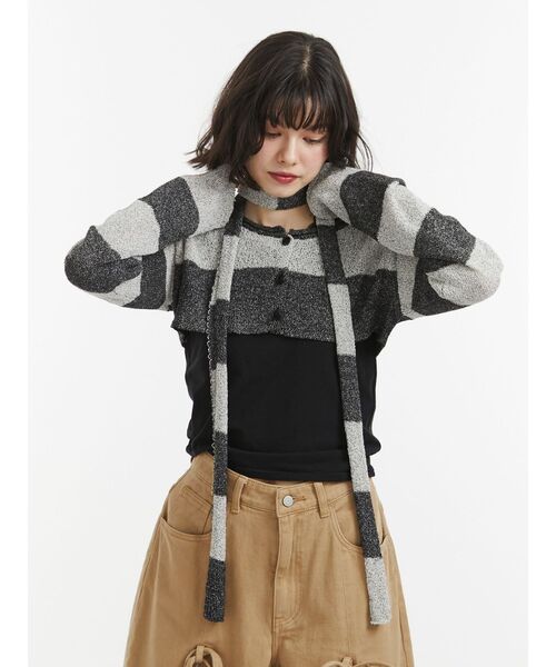 jouetie（ジュエティ）の「ストールセットボーダーショートカーデ（カーディガン/ボレロ・レディース・ブラック/ピンク/ブルー・MEDIUM）」の5枚目の写真