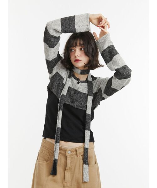 jouetie（ジュエティ）の「ストールセットボーダーショートカーデ（カーディガン/ボレロ・レディース・ブラック/ピンク/ブルー・MEDIUM）」の4枚目の写真