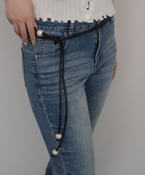 VIBGYOR Women（ヴィブジョー　ウィメン）の「【resonance】パール付き シンプルデザイン ウエストマーク 細合皮ベルト【マルチウェイ】（ベルト・レディース・ダークブラウン/ブラウン/ブラック/アイボリー・FREE）」の8枚目の写真