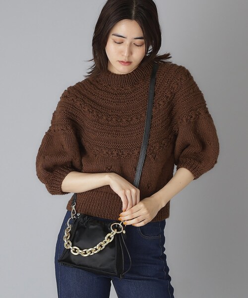 Kassiopea(カシオペア)の「KASSIOPEA(カシオペア)チェーン付きサテンハンドバッグ(ハンドバッグ・レディース・ブラック・00)」の4枚目の写真