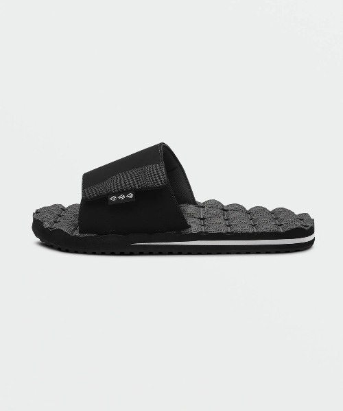 VOLCOM(ボルコム)の「【VOLCOM/ボルコム】 Recliner Slides /アッパーストラップヌバックスライドサンダル(シャワサン)(サンダル・メンズ・ブラック×ホワイト・8/9/10)」の6枚目の写真