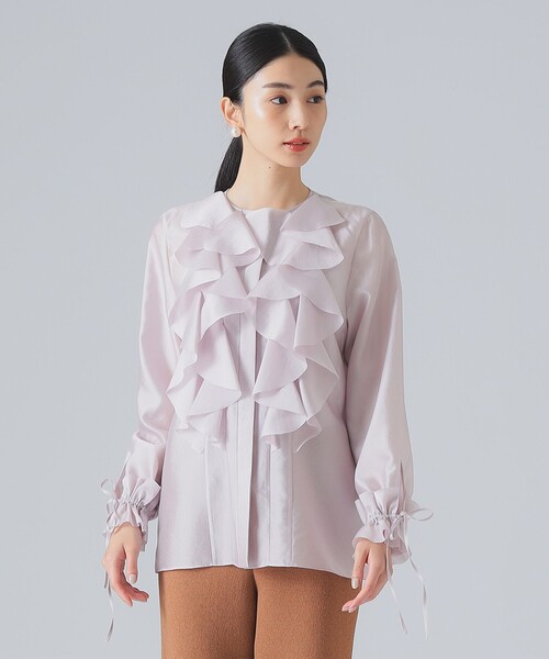 EFFE BEAMS(エッフェビームス)の「フリル オーガンジー ブラウス(シャツ/ブラウス・レディース・ネイビー/ピンク/オフホワイト・38/36)」の3枚目の写真