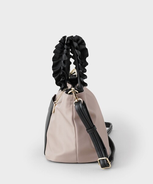 index（インデックス）の「【2WAY】持ち手フリルトートバッグ（トートバッグ・レディース・ブラック系/ベージュ系4/ブラック・00）」の14枚目の写真