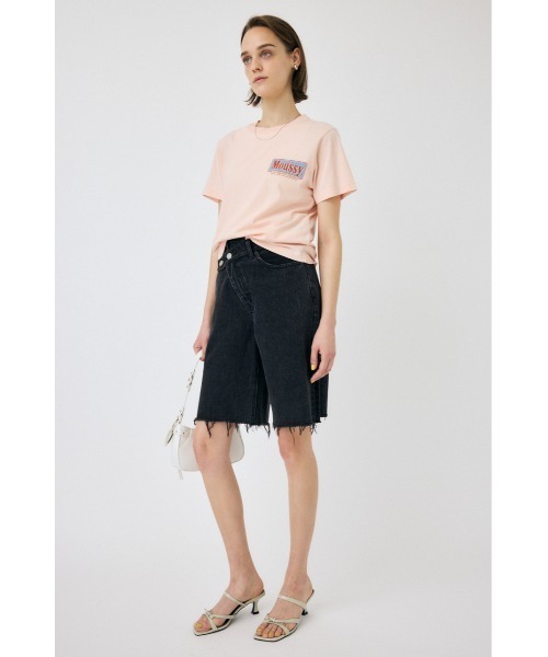 MOUSSY(マウジー)の「CROSS WAIST ハーフパンツ(デニムパンツ・レディース・ライトブルー/ブラック・0/1/2)」の5枚目の写真