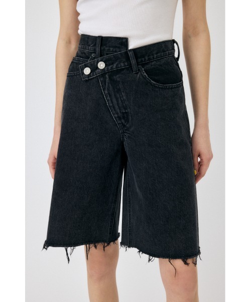 MOUSSY(マウジー)の「CROSS WAIST ハーフパンツ(デニムパンツ・レディース・ライトブルー/ブラック・0/1/2)」の8枚目の写真